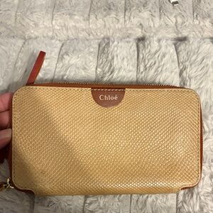 Chloe Beige Textured Leather Wallet